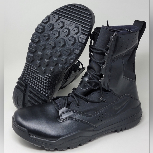 Nike SFB Field 2 8" Triple Black Leather AO7507-001 Military Men's Size 7 New - Picture 1 of 10